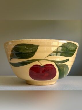 Watt Pottery Apple Bowl Number 5